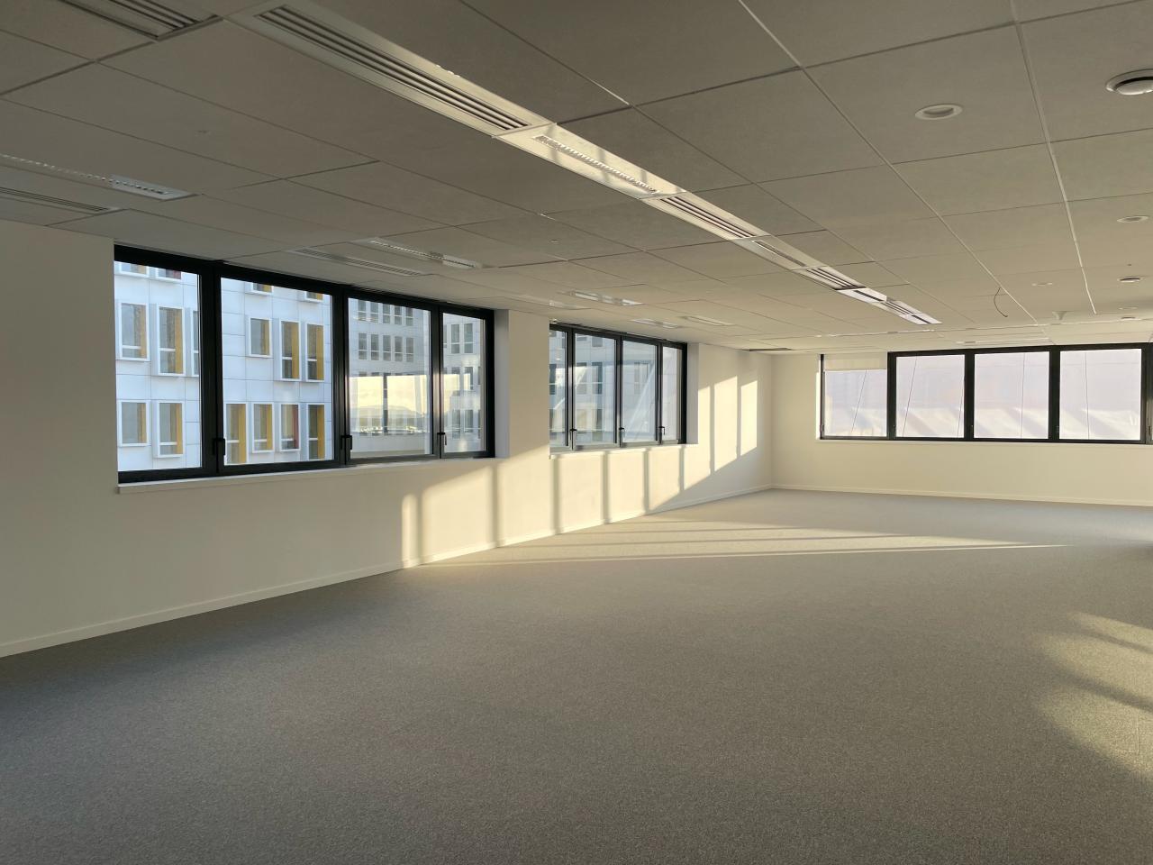 Bureau Marseille 2339m² Location bureau Marseille Bouches-du-Rhône OLBUR2206845 10